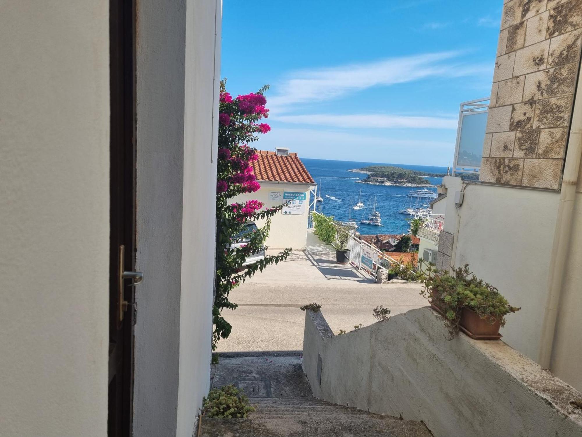 Apartments Luci Hvar Town Ruang foto